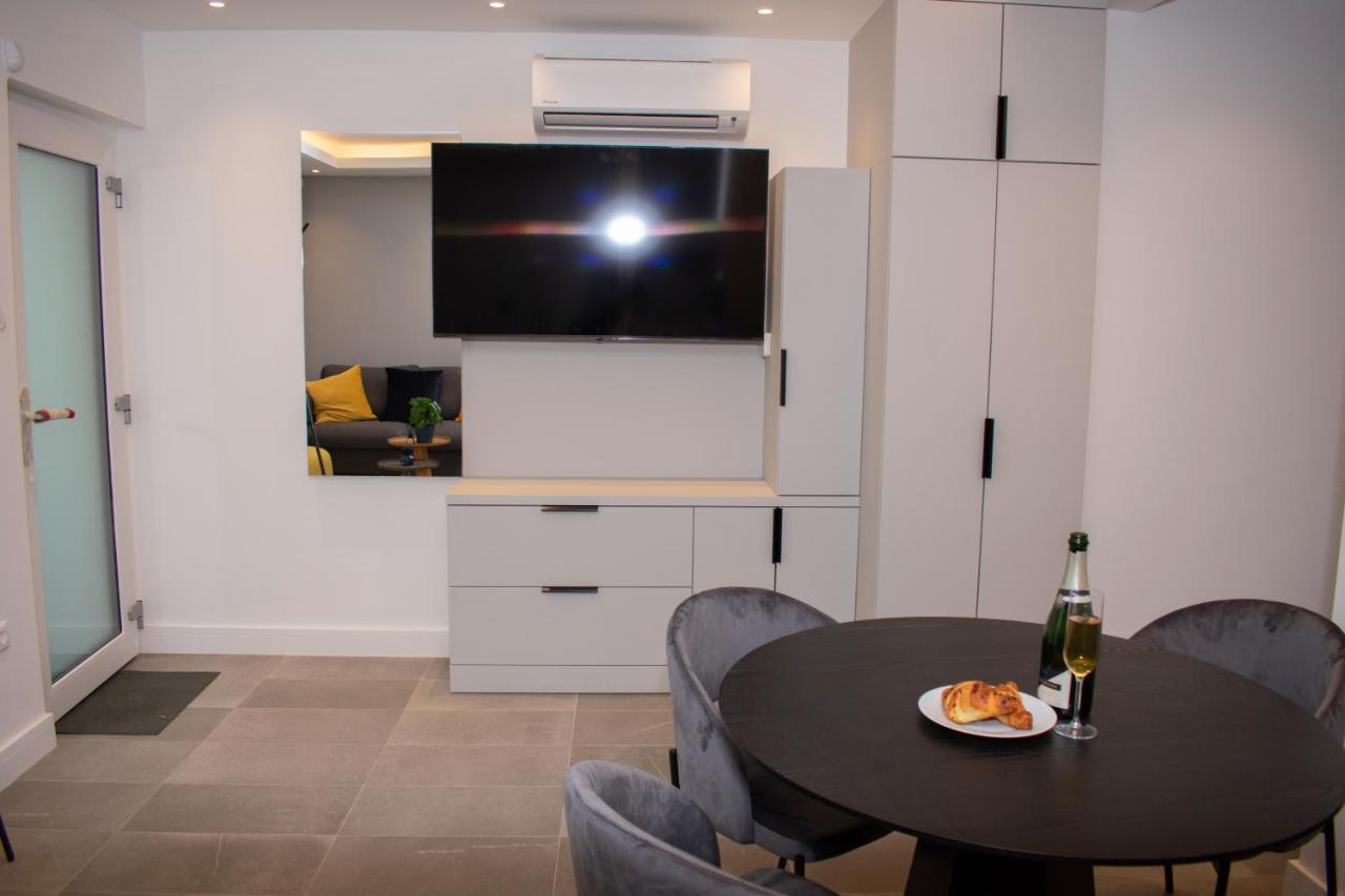 Luxury Cozy 2 Bdr Downtown Apt.3 Budapeste Exterior foto